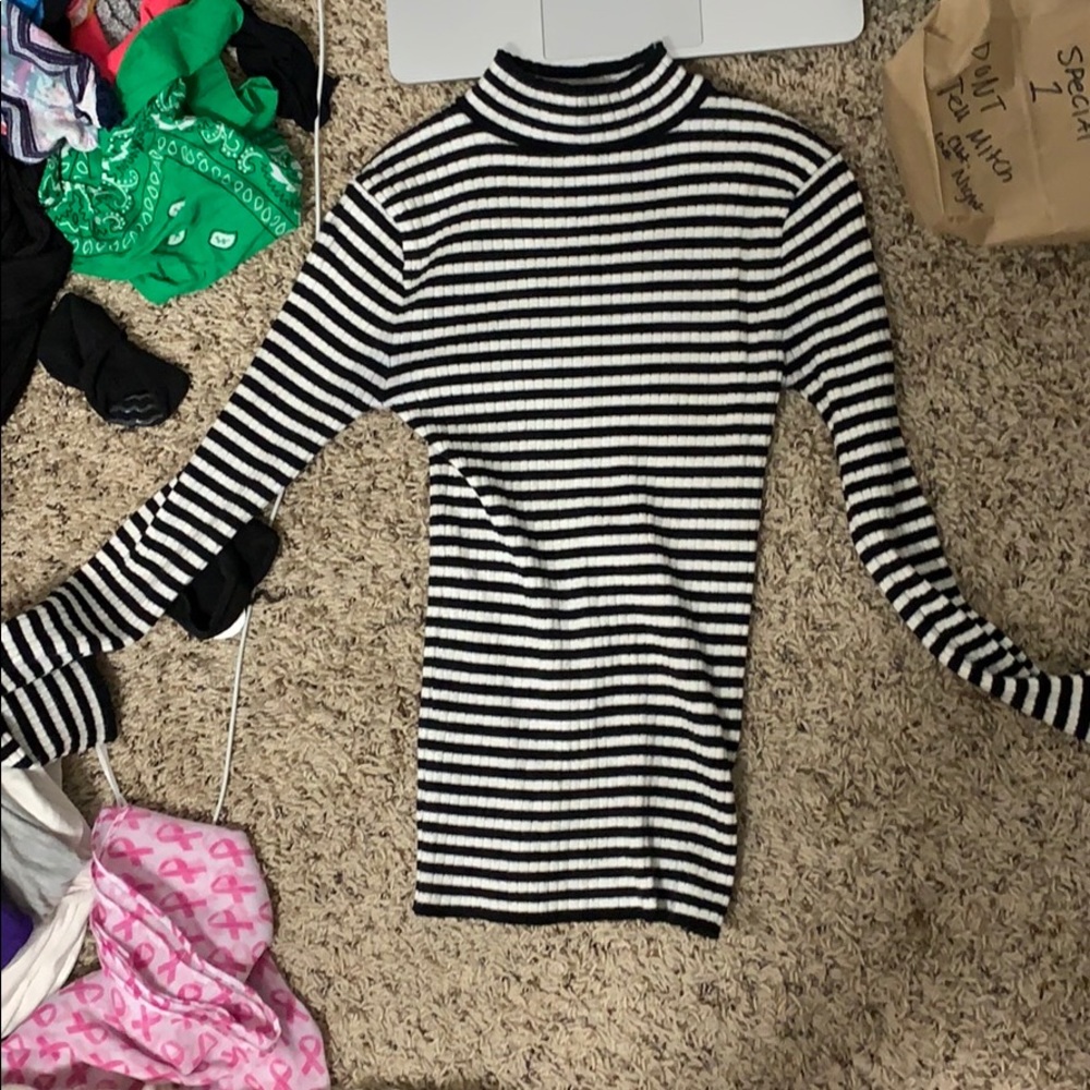 Forever 21 turtleneck